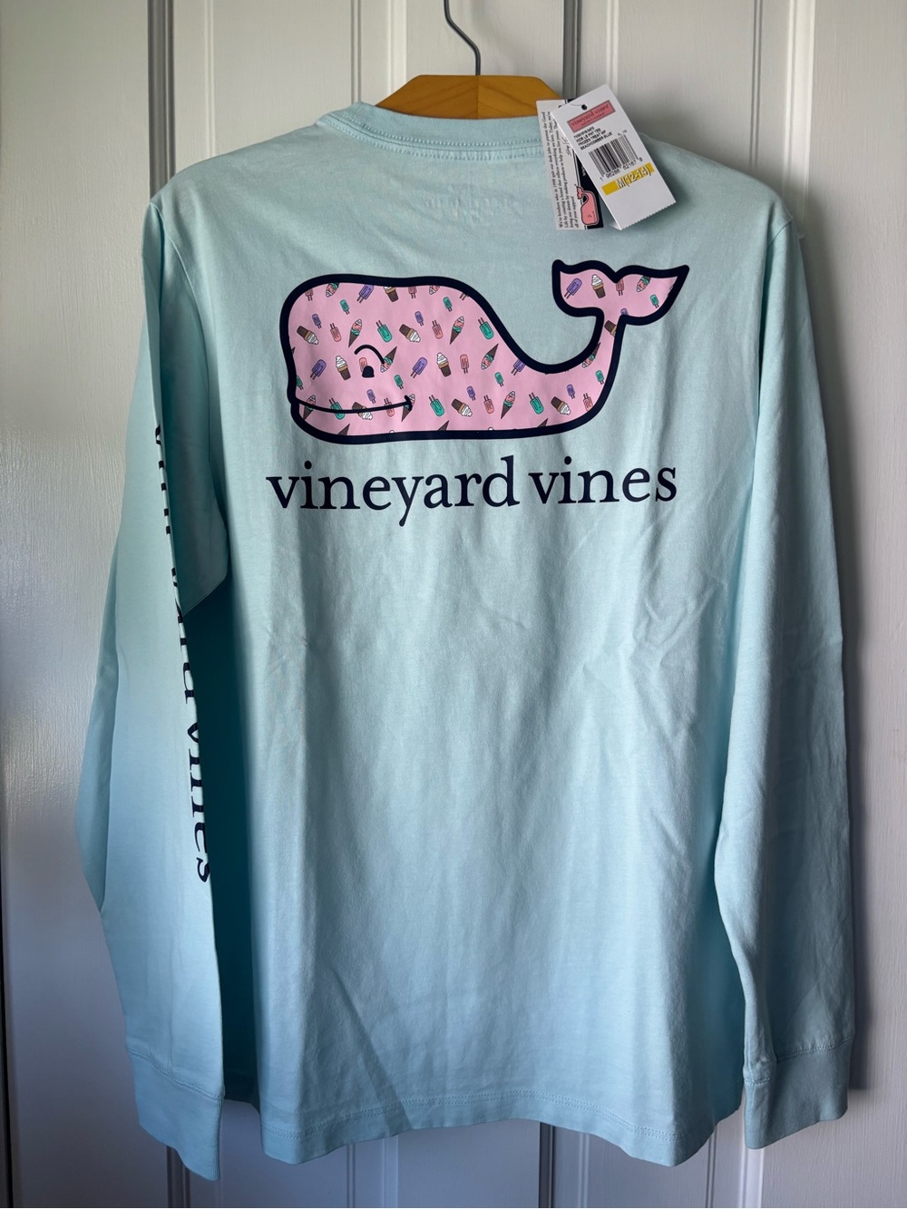 Vineyard Vines Long Sleeve Pocket Tee, Frozen Treat whale, Beachcomber Blue